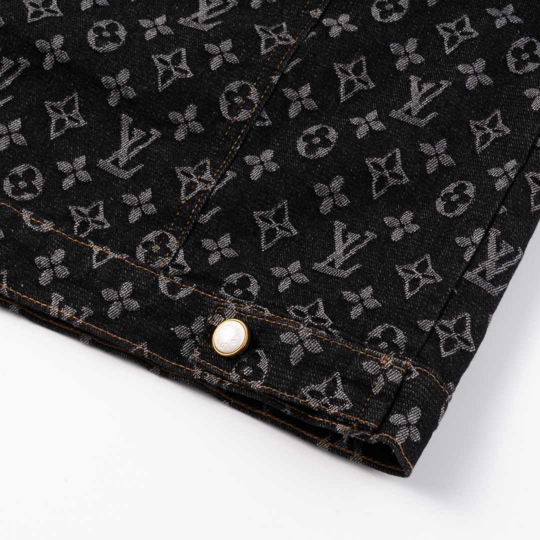 Monogram Set