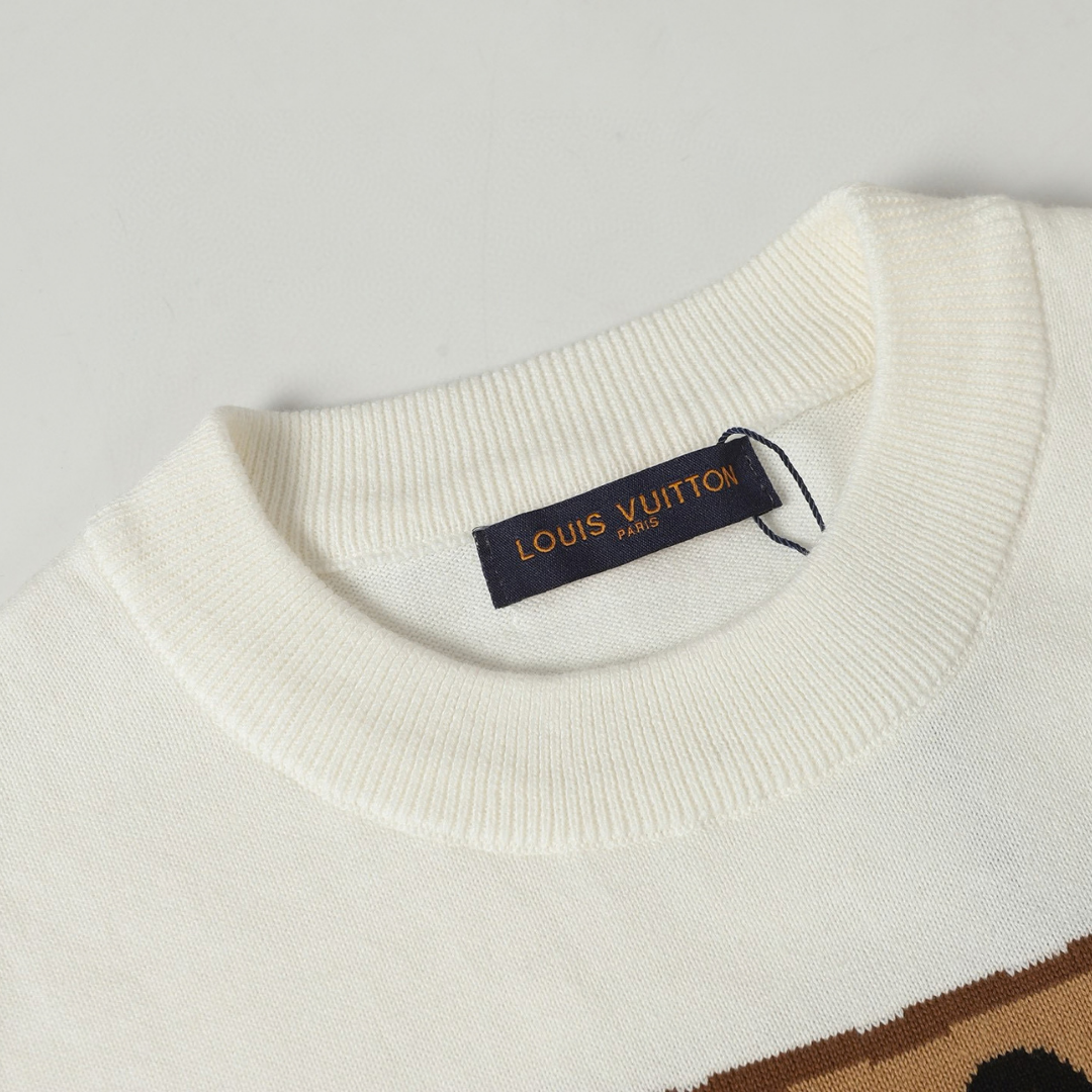 Trunk Logo T-shirt