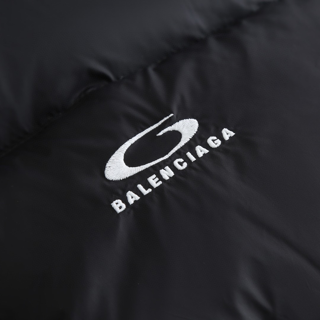 BB Black Technical Puffer Jacket