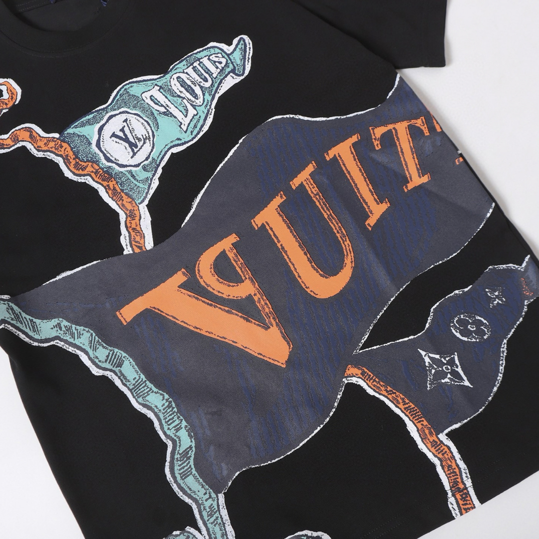Graphic T-shirt