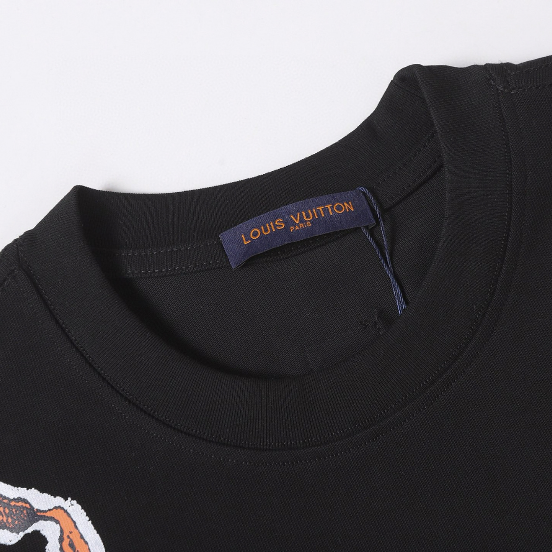 Graphic T-shirt