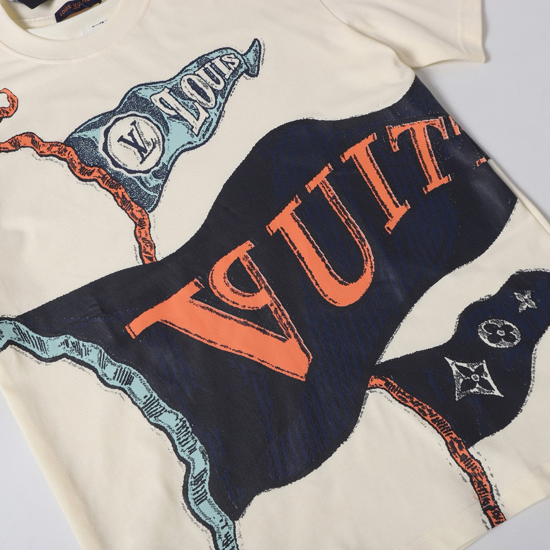 Graphic T-shirt