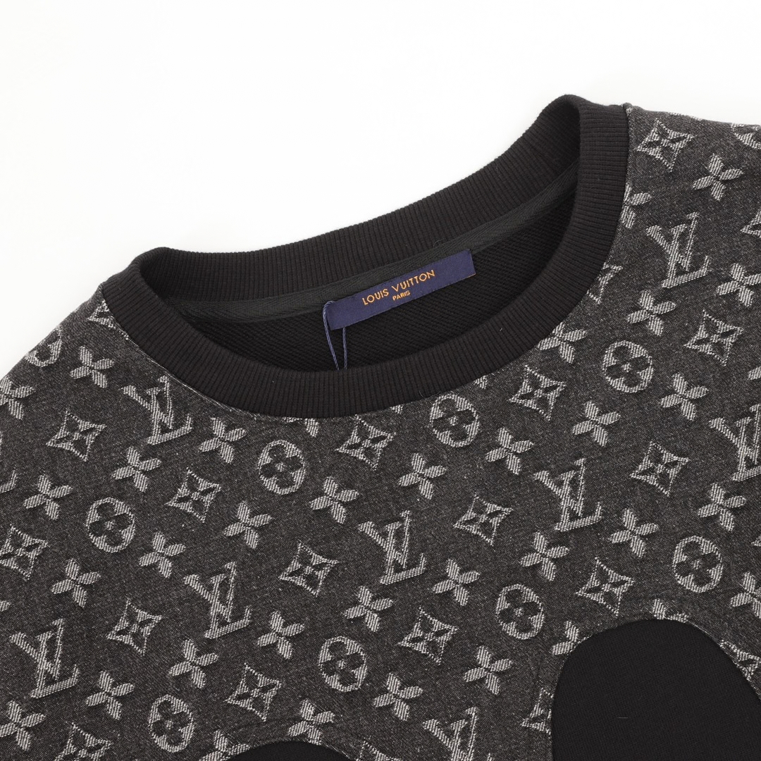 Graphic Sweatshirt
