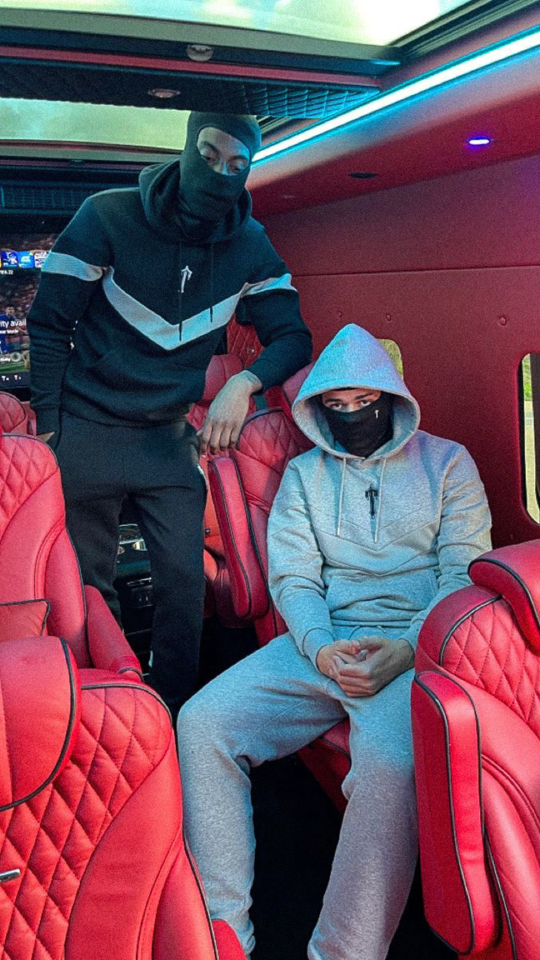 Decoded V-Stripe Black Tracksuit