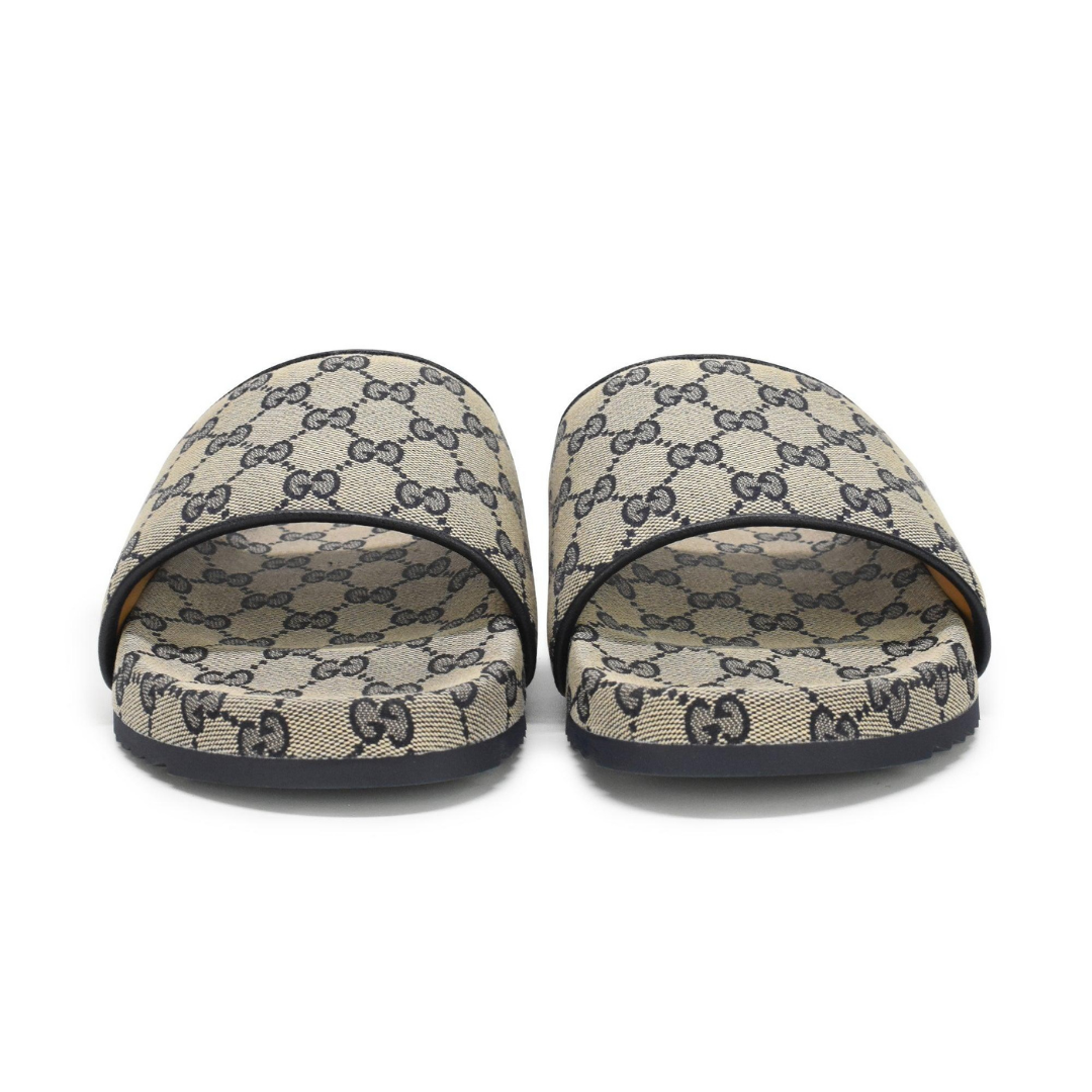 Slides Monogram