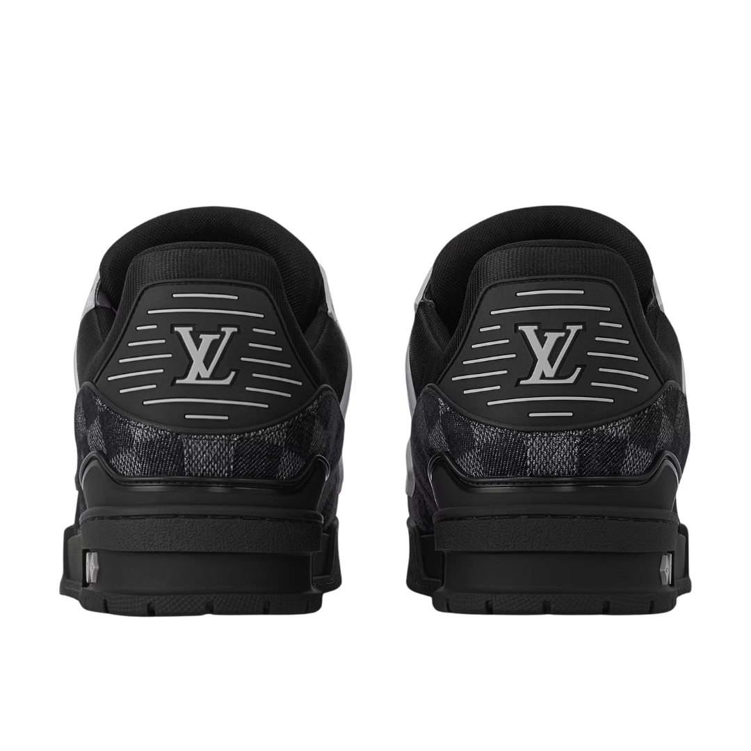 Monogram Trainer
